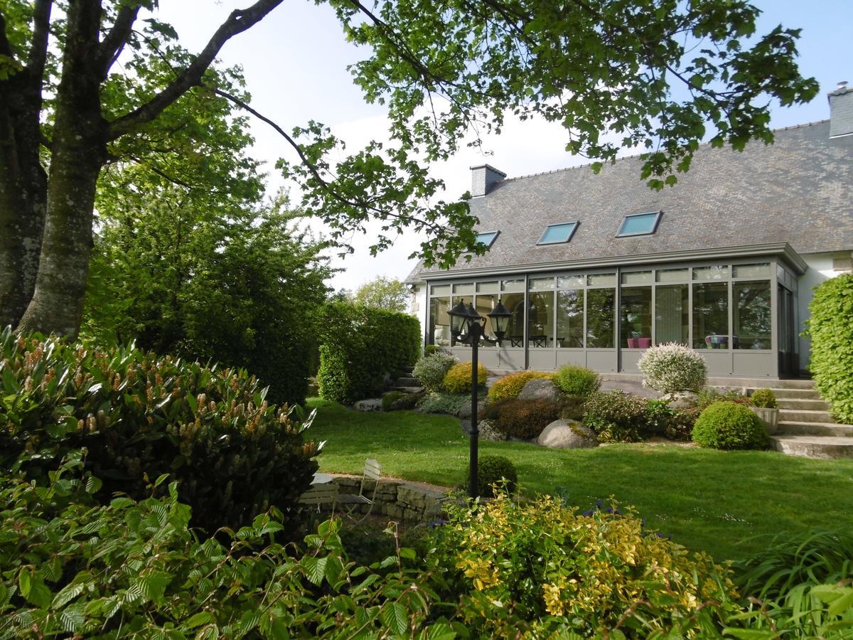 La Maison De Marie, Au Coeur De La Campagne Avec Table D'Hotes Sur Reservation Kerien Exterior photo